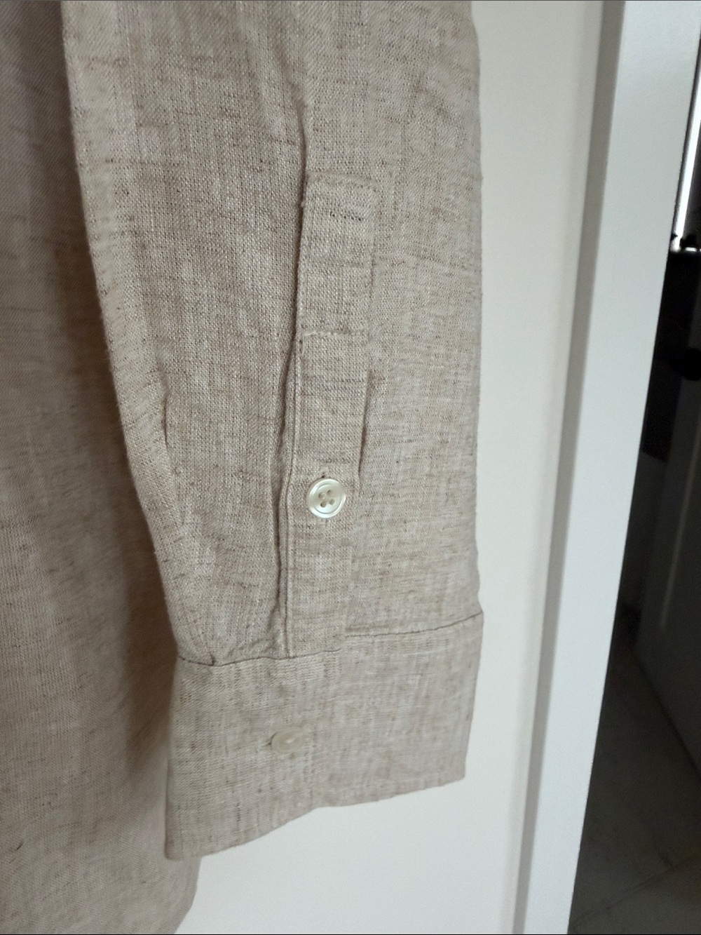 Banana Republic Linen Button Down Shirt - Picture 4 of 8
